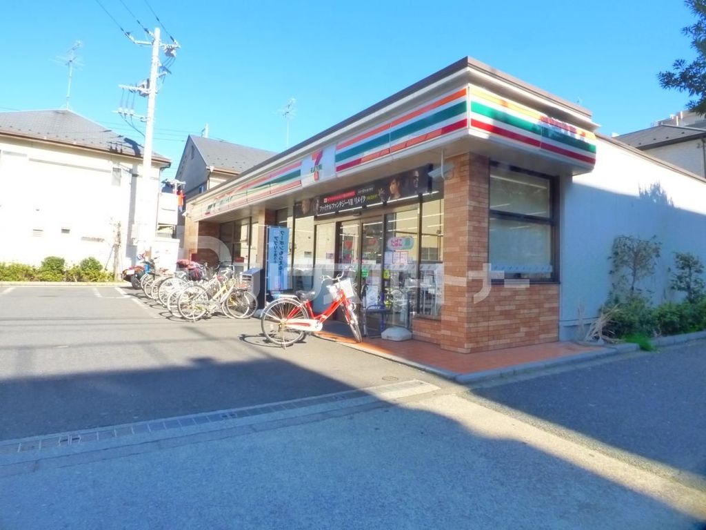 コンビニ　セブンイレブン江戸川南篠崎4丁目店（コンビニ）まで370m