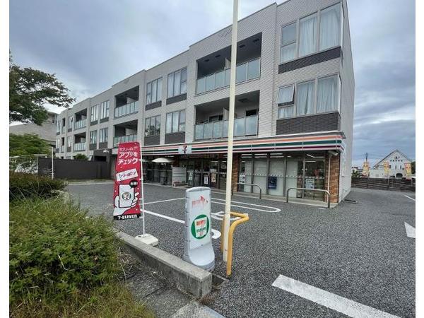 コンビニ　セブンイレブン　彦根野瀬町店（コンビニ）まで150m