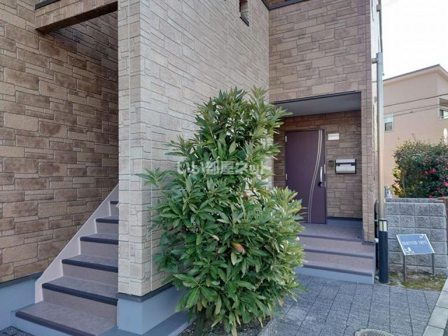 地下鉄中央線 長田駅 徒歩9分 2階建 築22年の外観写真