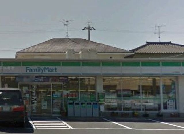 コンビニ　ファミリーマート一ツ木町店（コンビニ）まで350m