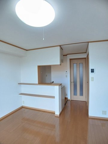居室・リビング　使いやすい居間です
