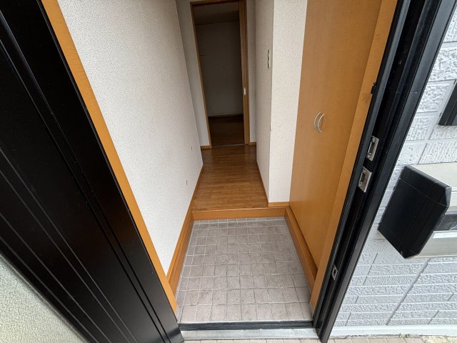 パレス御幸の玄関写真