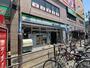 コンビニ　ファミリーマート上新庄駅南店（コンビニ）まで510m