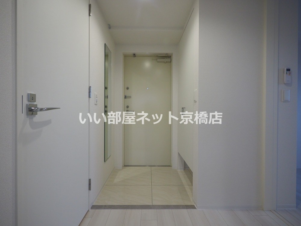 セレニテ梅田北グランデの玄関写真