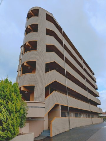 建物外観　建物外観を気になさる方へ、見た目の良い物件です