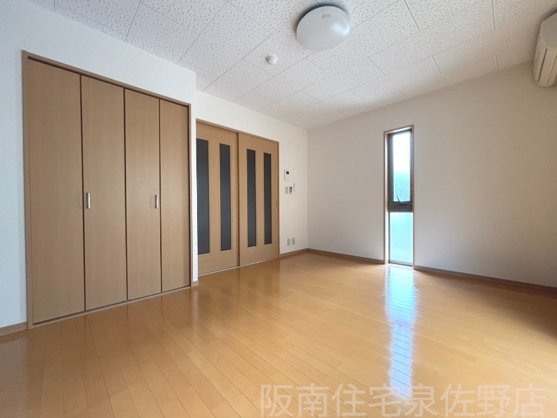 アムール高松東の居間写真