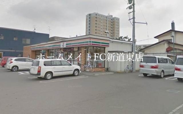 コンビニ　セブンイレブン札幌北18条東店（コンビニ）まで192m