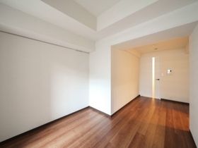 居室・リビング　こちらの居間で趣味の時間をお楽しみください