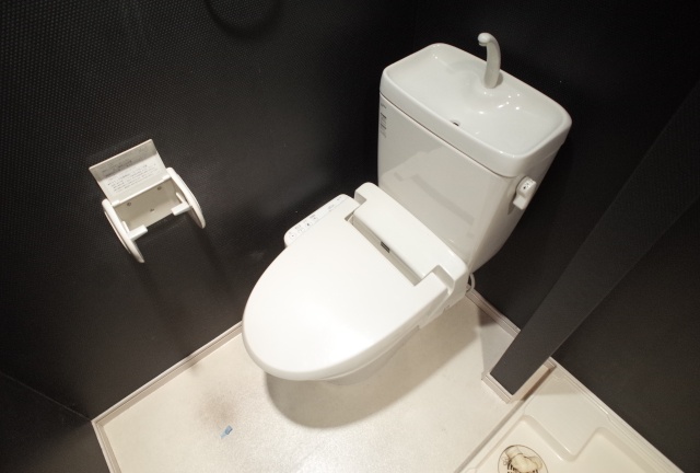CREST COURT鷹取のトイレ写真