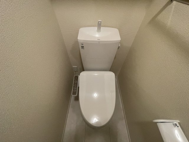 トイレ　参考写真
