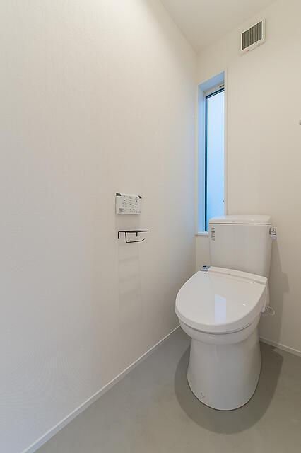 トイレ　清潔に保たれたトイレです。