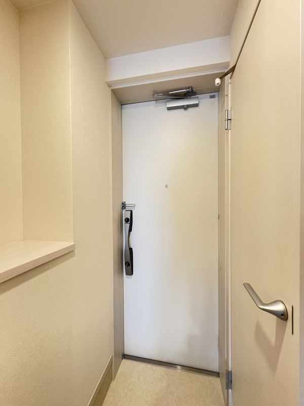 リブリ矢川の玄関写真