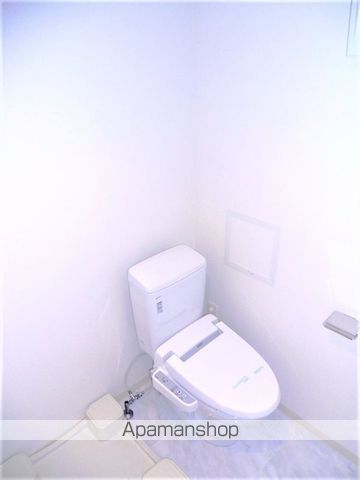 東急多摩川線 武蔵新田駅 徒歩3分 6階建 築14年のトイレ写真
