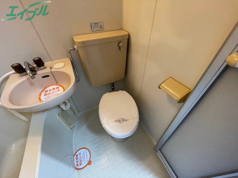 トイレ　別部屋参考写真です