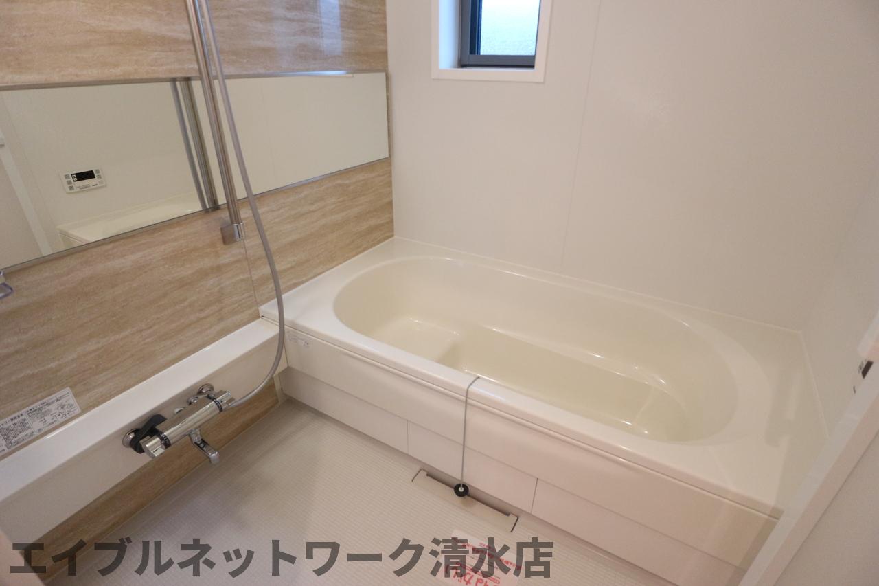 バス・シャワールーム　日々の疲れを癒すお風呂付です