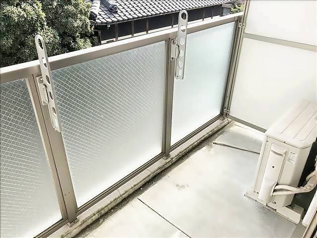 バルコニー　※室内写真は別室サンプル写真。