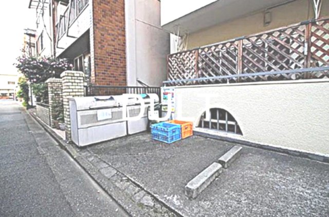 その他共有部分　ゴミ捨て場です。