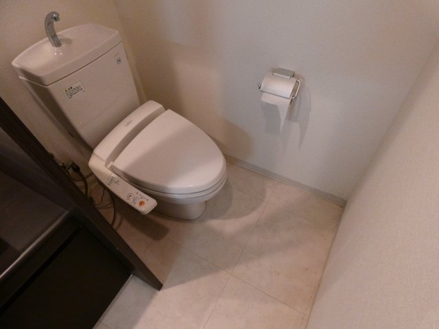 東急セットアップレジデンス恵比寿のトイレ写真