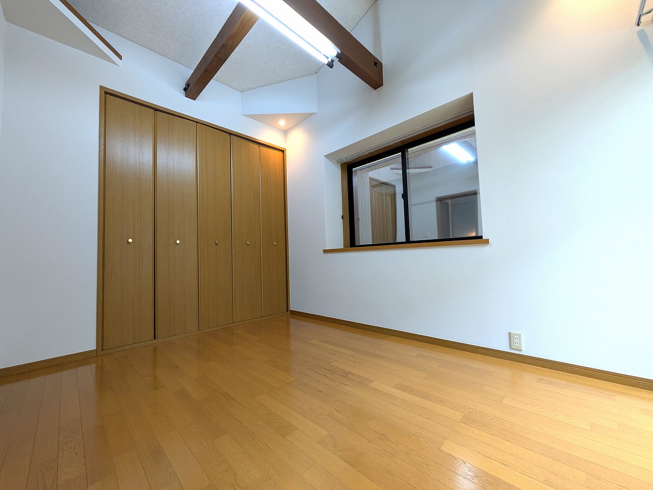 その他部屋・スペース　2F　洋室6帖