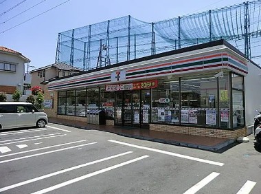 コンビニ　セブン-イレブン京王山田駅前店（コンビニ）まで2049m