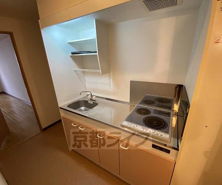 地下鉄烏丸線 四条駅 徒歩3分 9階建 築23年のキッチン写真