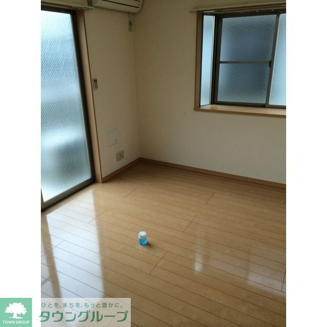 西武多摩湖線 国分寺駅 徒歩11分 2階建 築19年の居間写真