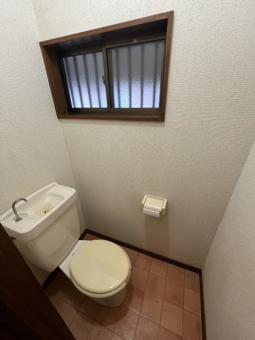 フローラル調布のトイレ写真