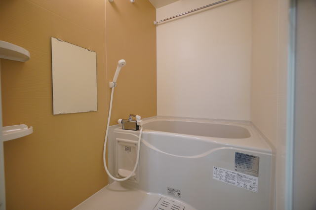 フジパレス田中町III番館の風呂写真