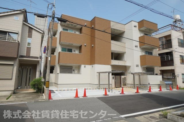 フジパレス田中町III番館の外観写真