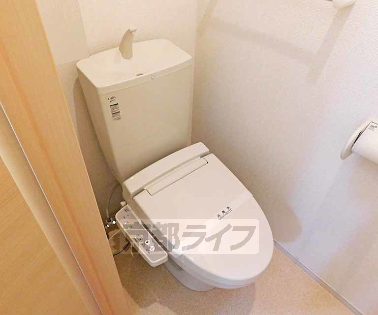 トイレ　ツルツルピカピカ！
