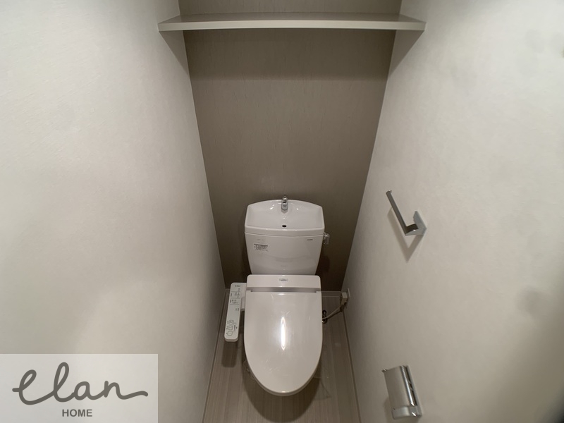 地下鉄中央線 深江橋駅 徒歩7分 10階建 築10年のトイレ写真