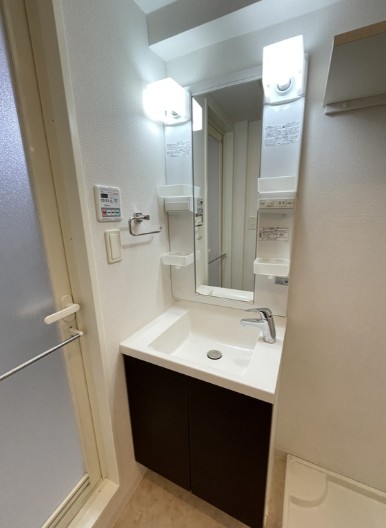 洗面設備　★収納付き、独立洗面台★