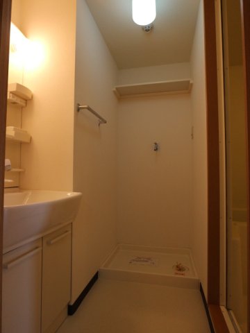 洗面設備　※別部屋の写真になります。現状優先です。