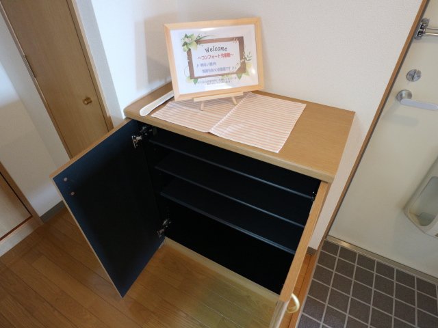 収納　※別部屋の写真になります。現状優先です。