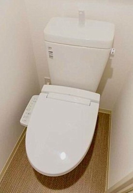トイレ　参考画像