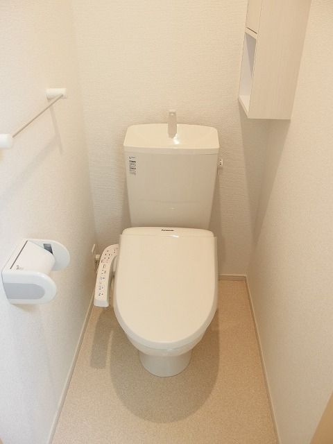 トイレ　シンプルで使いやすいトイレです
