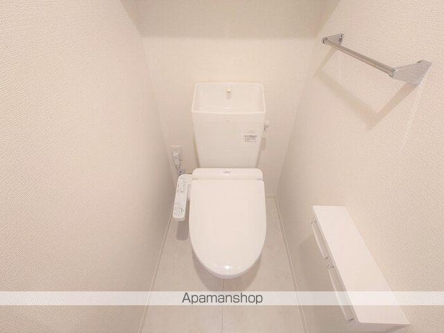 Brezza国立のトイレ写真
