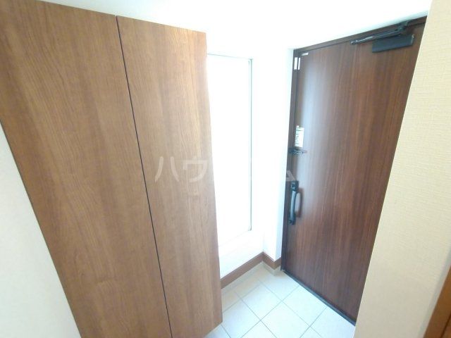 Kolet緑が丘の玄関写真
