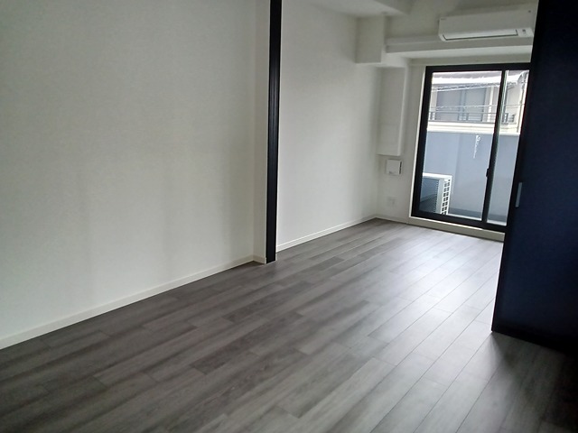 S-RESIDENCE広島駅enableの居間写真