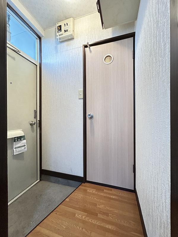 玄関　玄関