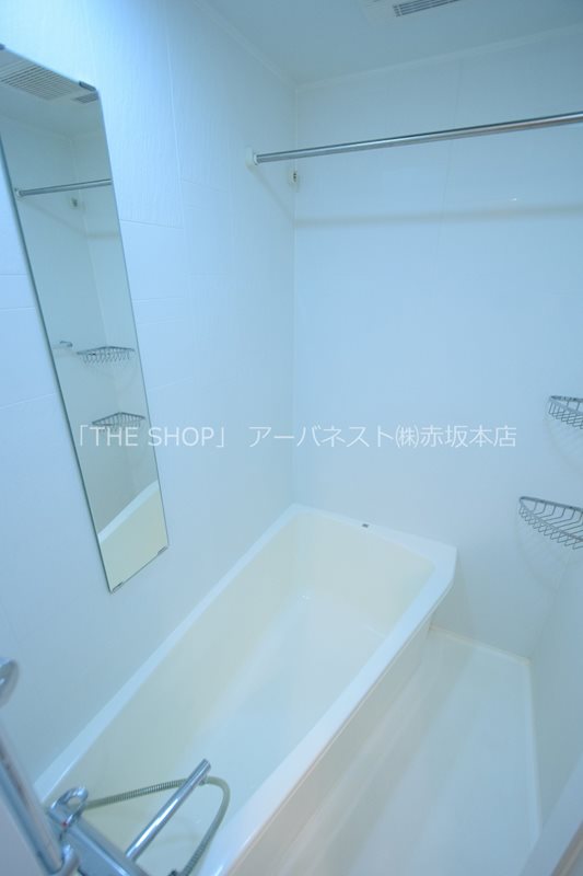 バス・シャワールーム　浴室乾燥機つき