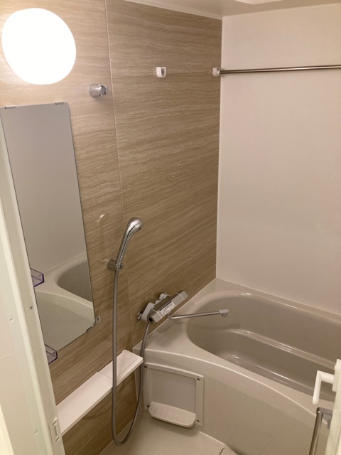 バス・シャワールーム　※写真は同タイプ住戸です。