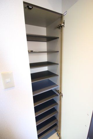 玄関　センタービレッジ千駄木　文京区千駄木5