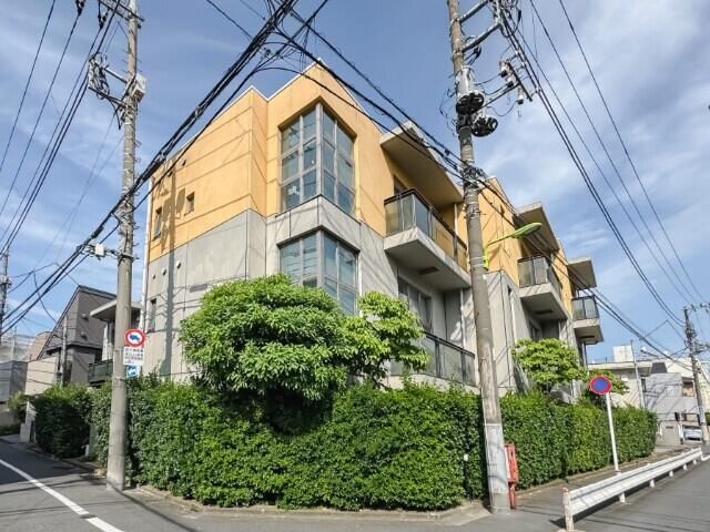 建物外観　外観は落ち着いています