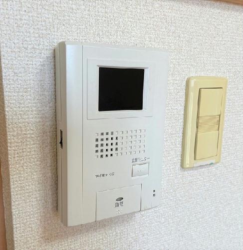 セキュリティ　モニター付きインターホン