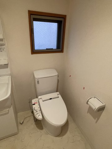 トイレ　別部屋参考写真