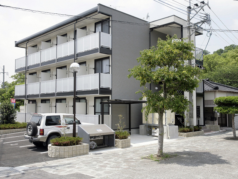熊本市中央区横手のマンションの建物外観