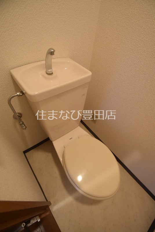【イーストロイヤルサイトウのトイレ】