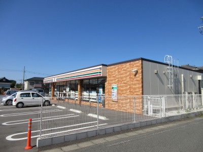 コンビニ　セブンイレブン玉村下新田店（コンビニ）まで441m