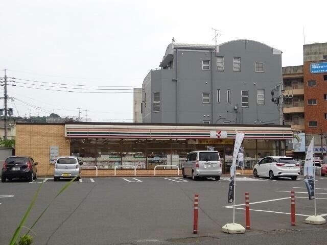 コンビニ　セブンイレブン鹿児島護国神社前店（コンビニ）まで170m